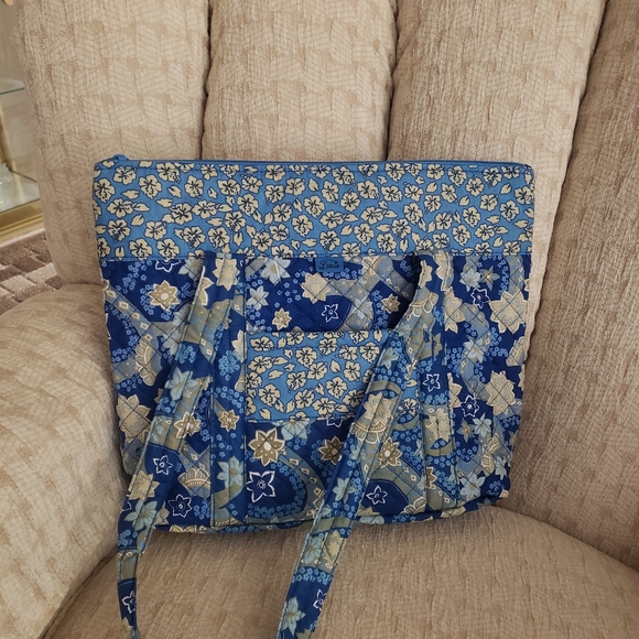 leenie | Bags | New Leenie American Studio Quilted Fabric Floral Print ...